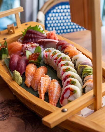 Two Georges Dockside Grille