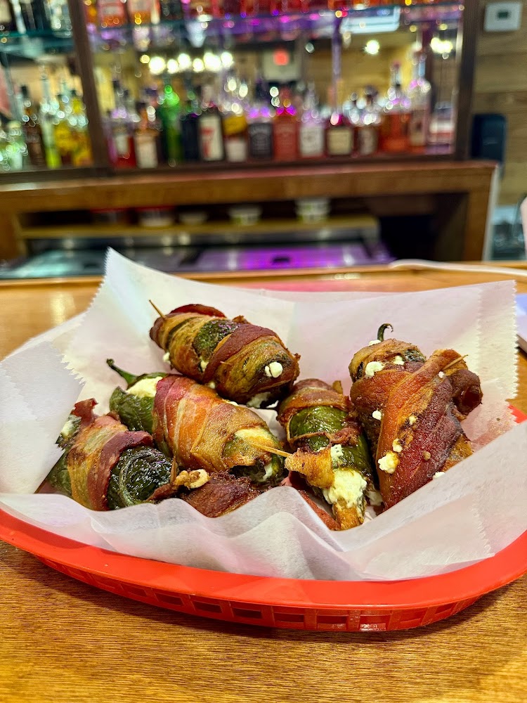 Yak & Yeti Bar & Lounge – La Junta