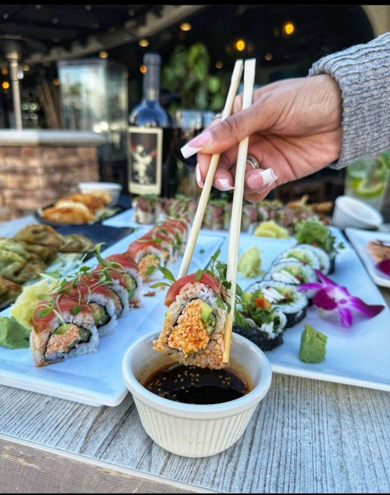 Casa Nori Sushi Bar & Grill