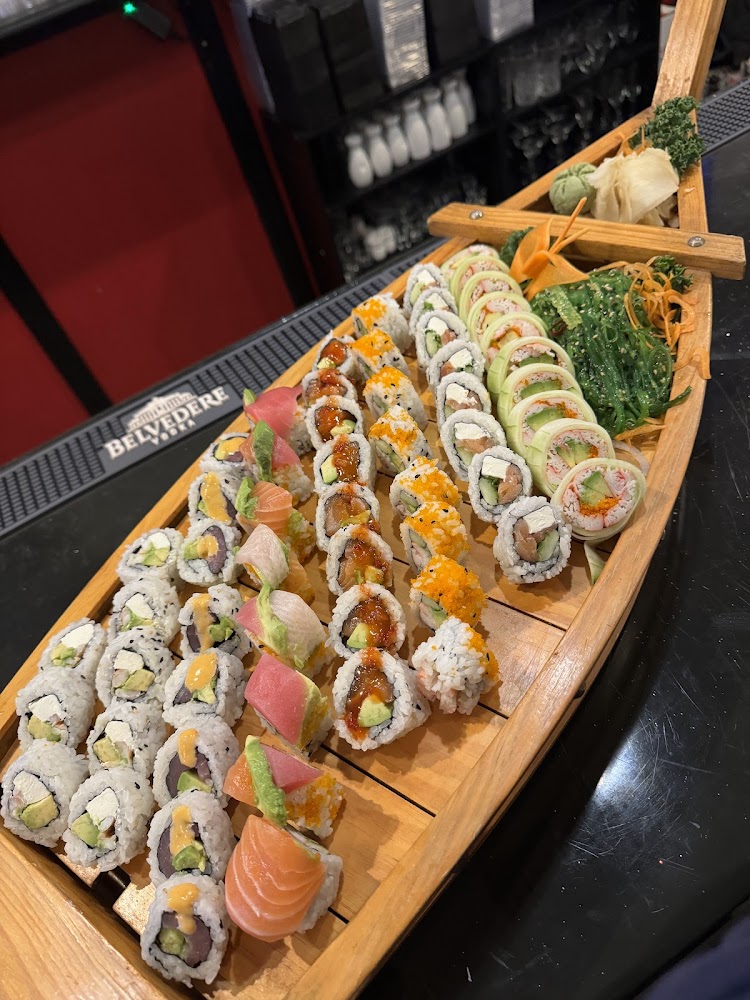 Kin D Thai & Sushi