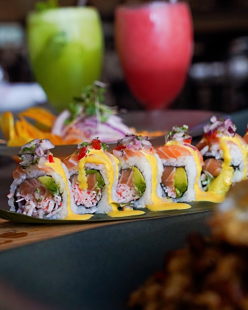 305 Peruvian Modern Cuisine