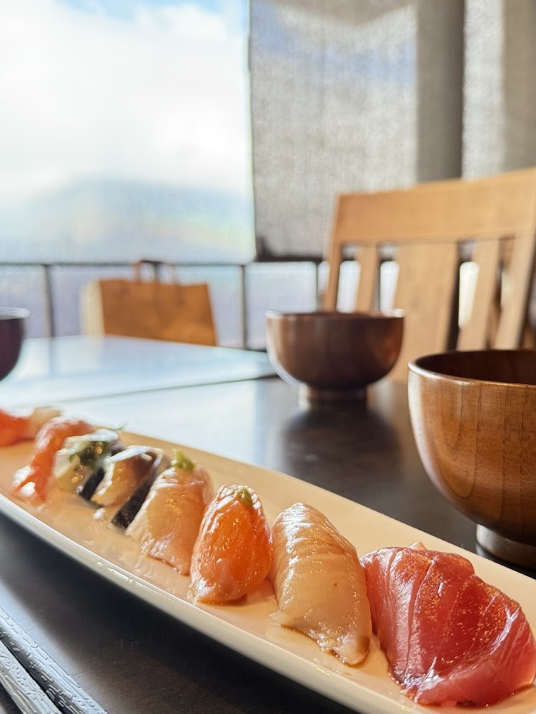Sushi Blue Wave