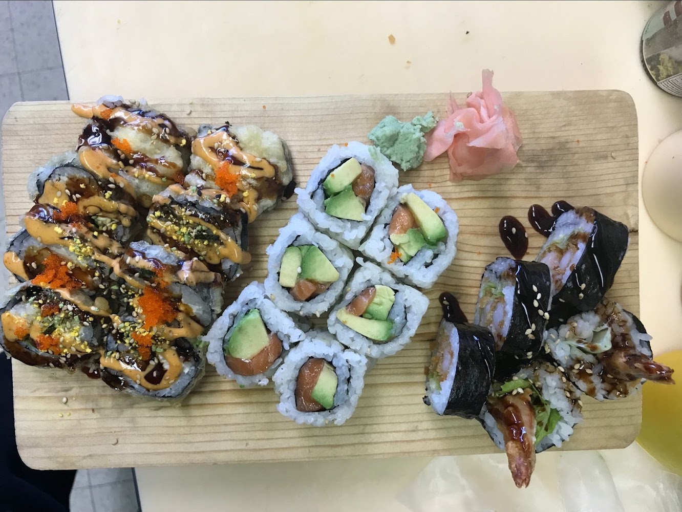 MT DRAGON CHINESE & SUSHI RESTAURANT