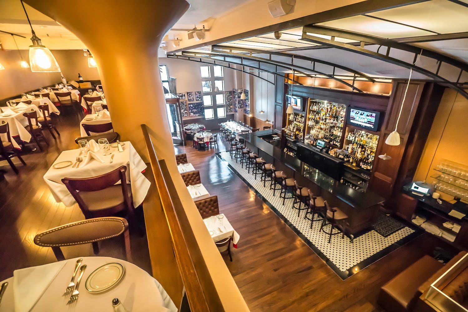 Frankie & Johnnie’s Steakhouse