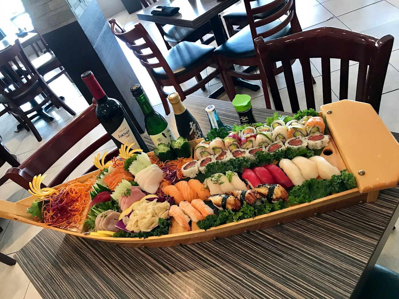 Heart Rock Sushi and thai